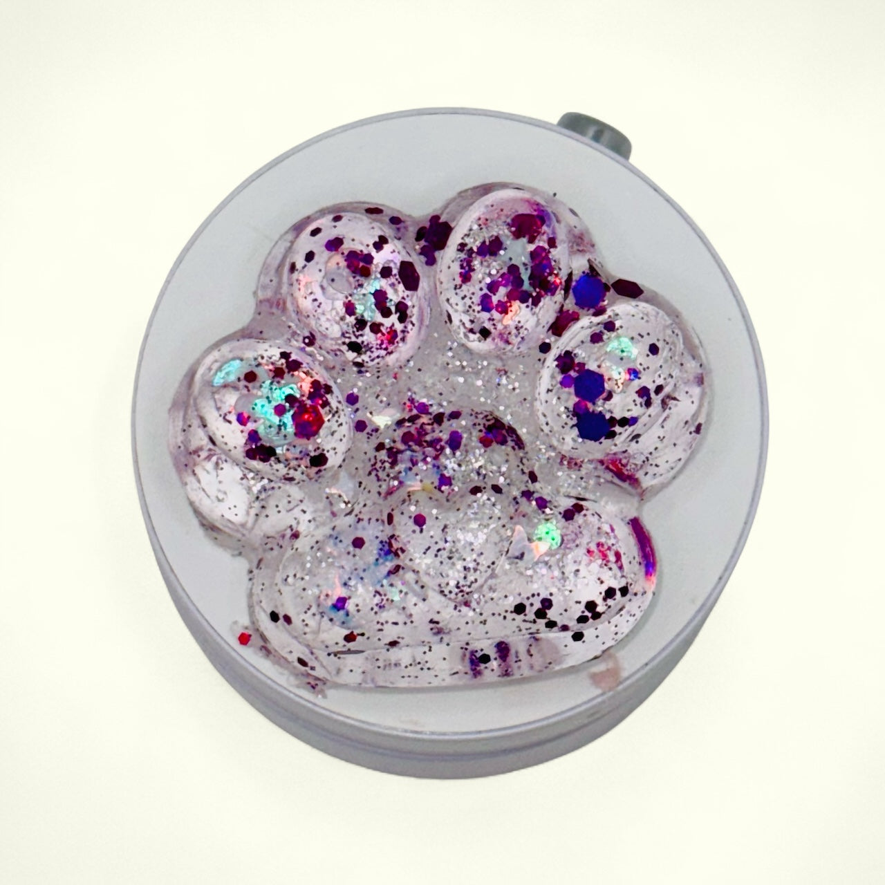 Schnurrsi's Glitter of Love Paw