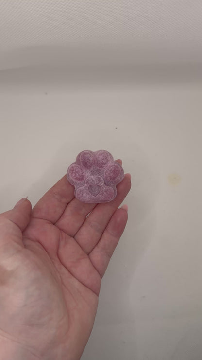 Schnurrsi's Plushy Velvet Paw